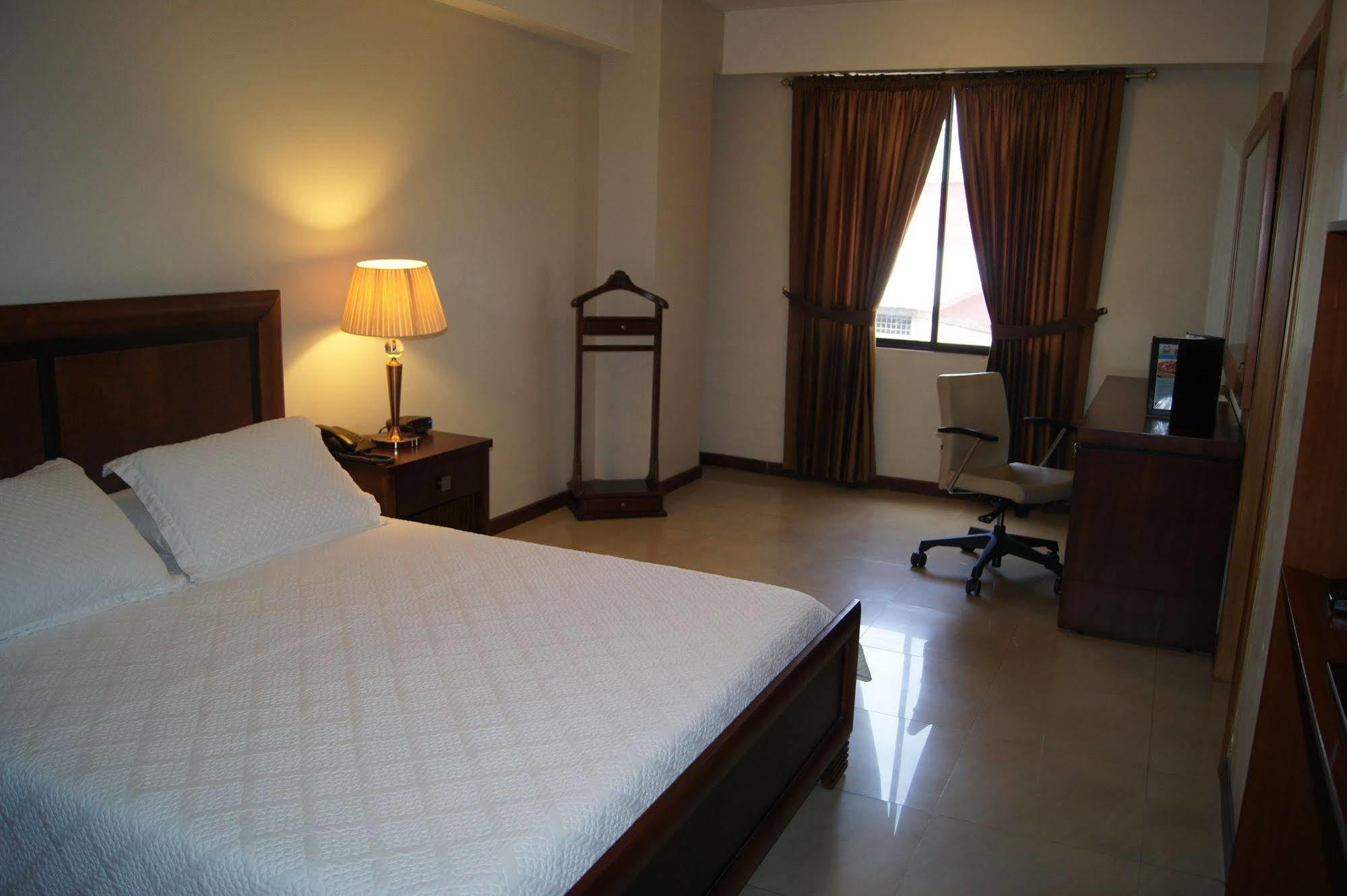 Hotel Marcelius Guayaquil Exterior photo