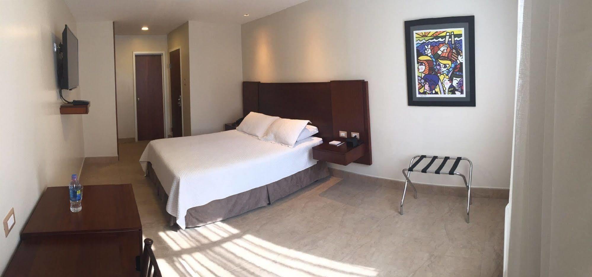 Hotel Marcelius Guayaquil Exterior photo